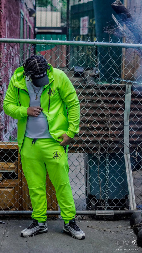LIME GREEN SWEAT SUIT